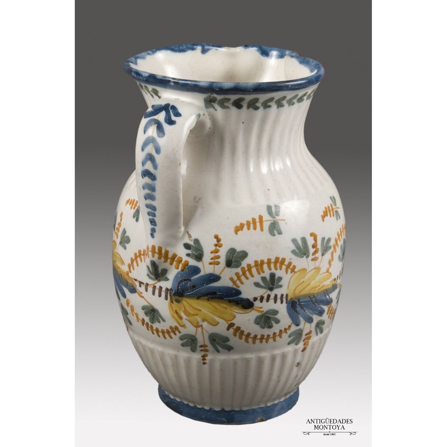 Ceramic jug from Talavera, S. XIX.