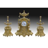 Reloj con guarnición, Luis XVI, S. XIX. · Ref.: AM0002685