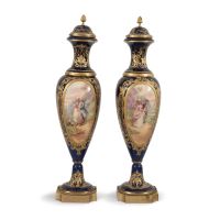 Pair of vases, Sevres, S. XIX. · Ref.: ID.603