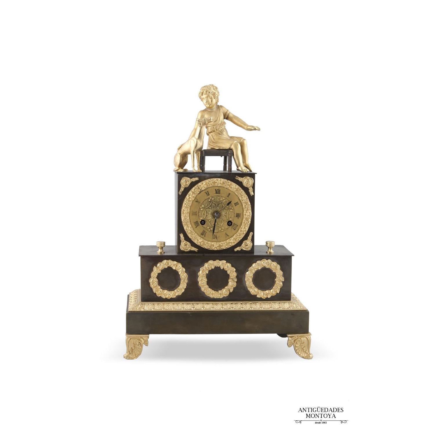 Reloj de sobremesa estilo Imperio, Francia,  S. XIX.