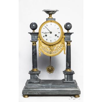 Portico clock 19th century · ref.: AM-0002496