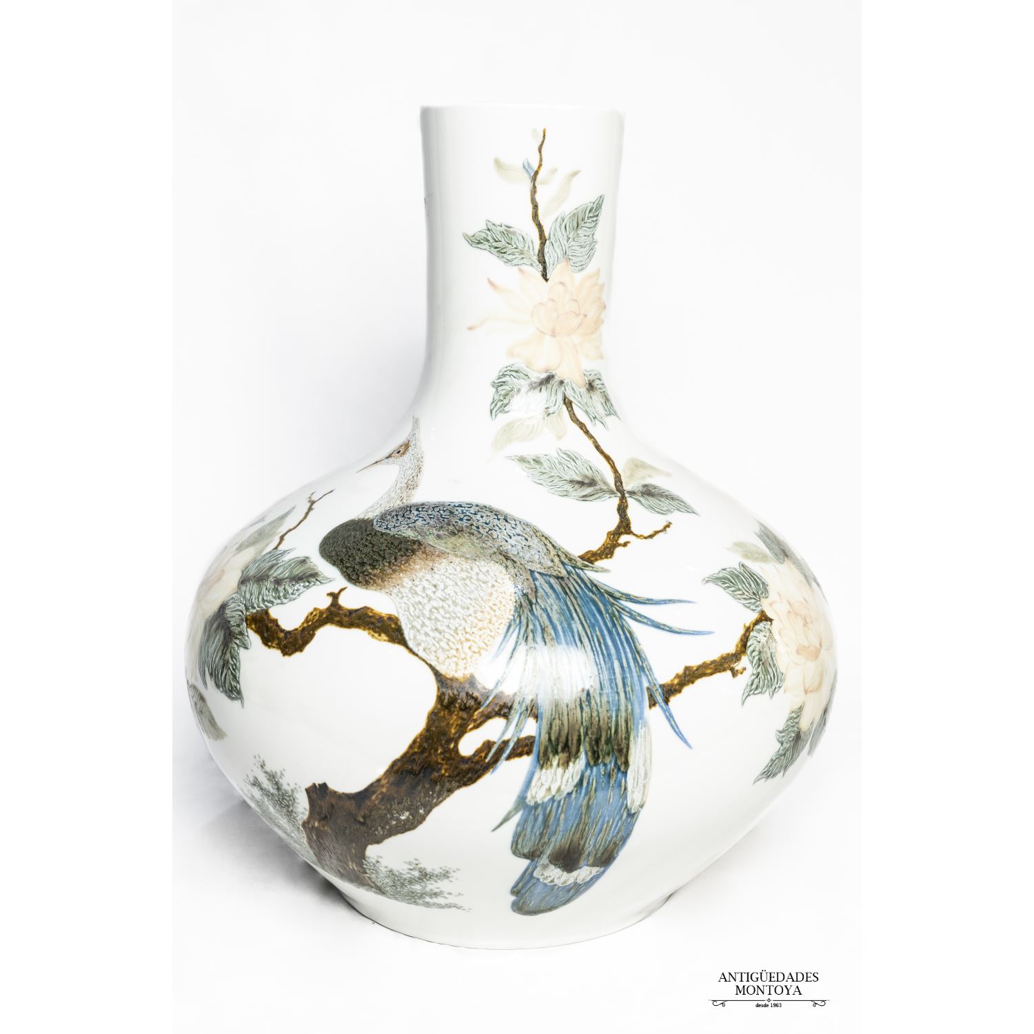 Vase by LLadro